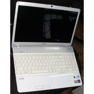 Ноутбук Sony Vaio VPCEB3E1R (Intel Pentium P6100 (2x2.0Ghz) /4096Mb DDR3 /320Gb /Radeon HD5470 /15.5" TFT 1366x768) - Томск